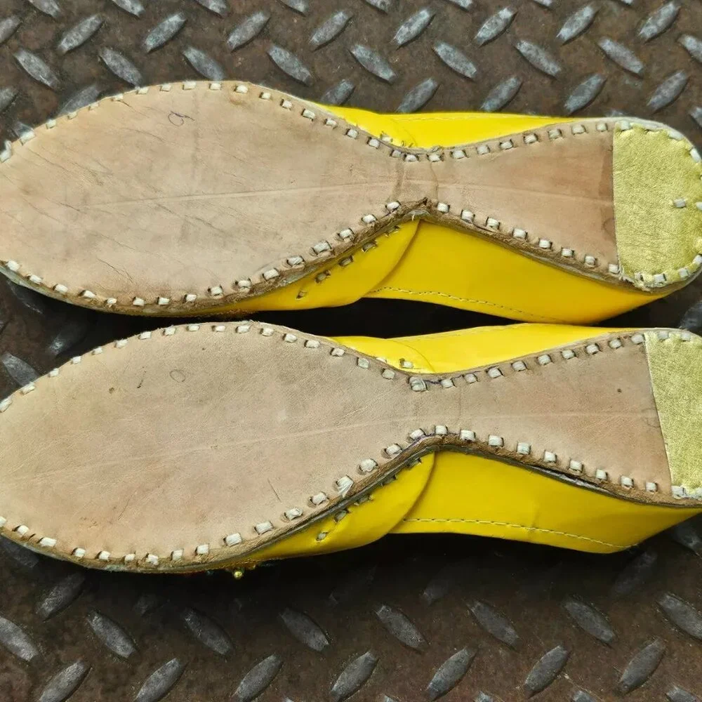 Handmade Khusa Yellow Slip On Leather Sole Embroidery Shoes Size 8 read desc - Picture 10 of 11